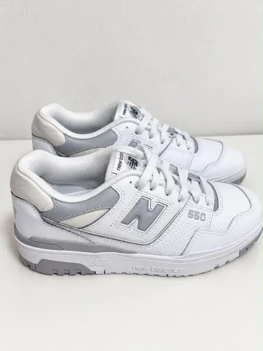 New Balance 550 branco com cinza