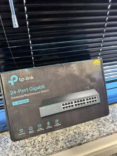 TP-LINK / TL-SG1024D