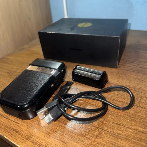 Maquininha Shaver semi nova