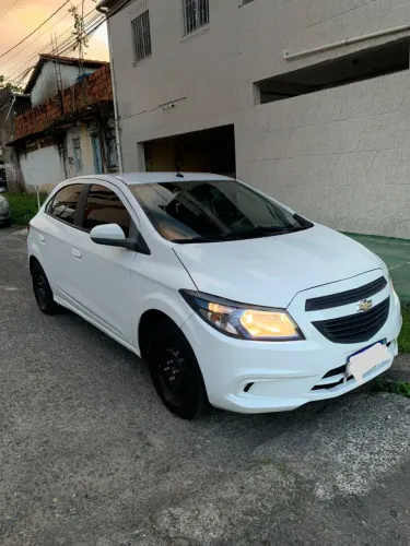 Chevrolet Onix JOY Hatch 1.0 8V Flex Mec. 4P 2018