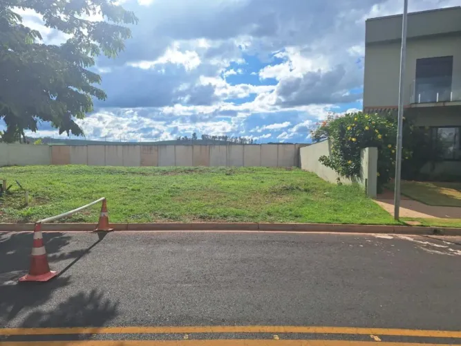 Terreno no Vivendas da Mata | É aqui na Rosa e Rangel