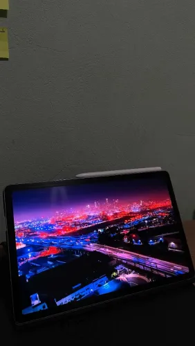 Galaxy Tab S10 FE 128GB + S-PEN + CAPA + NF - Estado de Novo
