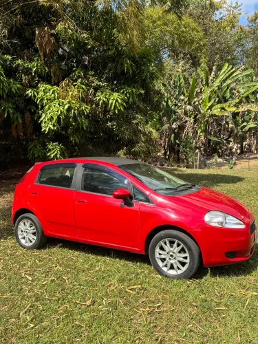 Fiat Punto Attractive 1.4 Fire Flex 8V 5P 2011