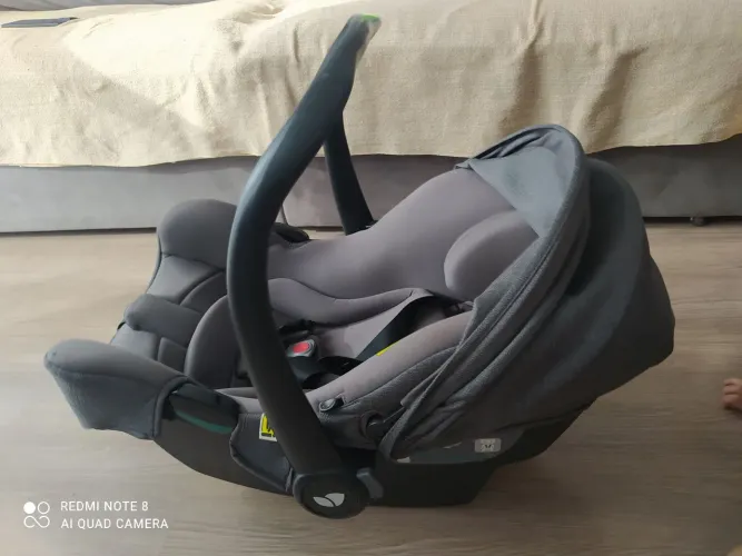 Bebê conforto Jole i-snug 2