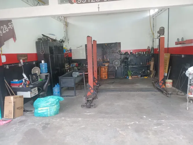 Vende- se Oficina Completa