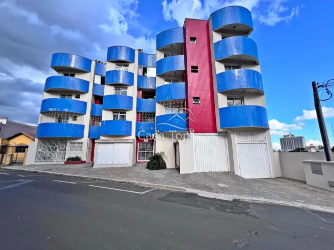 Apartamento semimobiliado para alugar Edifício Milena - Centro
