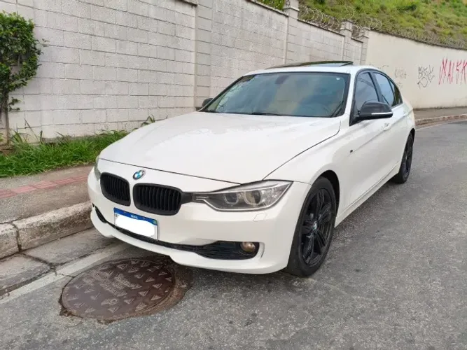 BMW 328I A Luxury/modern 2.0 TB 16V 4P 2013