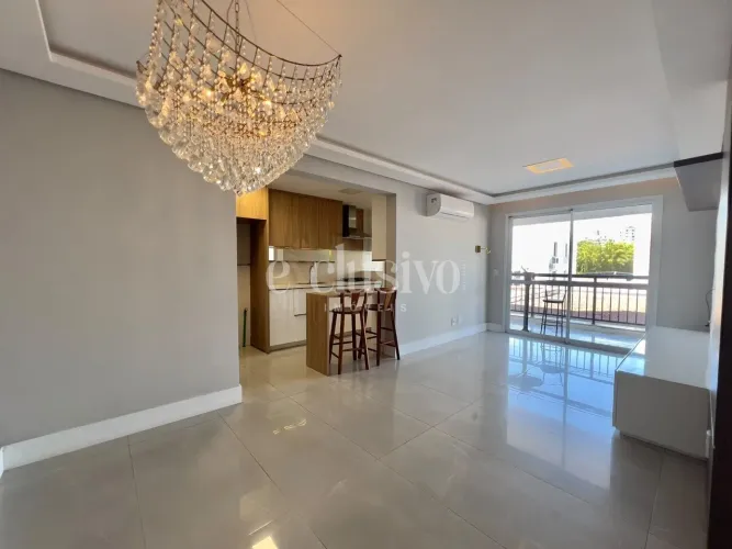 Apartamento de 2 Suítes em Condomínio Club