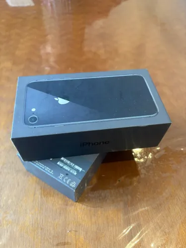 iPhone 8 64 gb