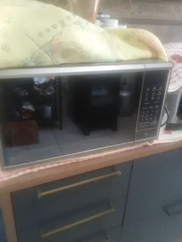Microondas LG seminovo