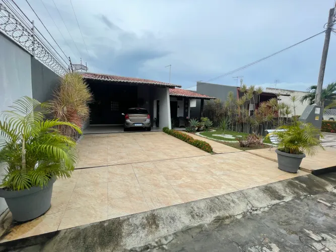 Vendo casa em condomínio em Nova Parnamirim