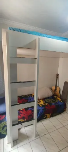 Vendo essa cama em Mdf em bom estado Ótima qualidade 