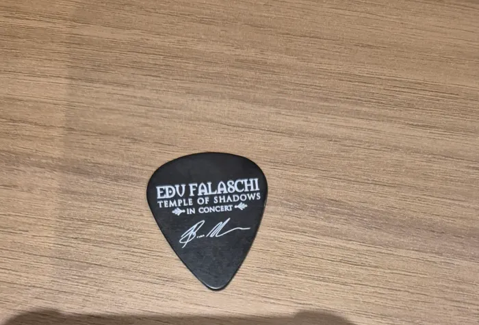 Palheta Guitarra Edu Falaschi