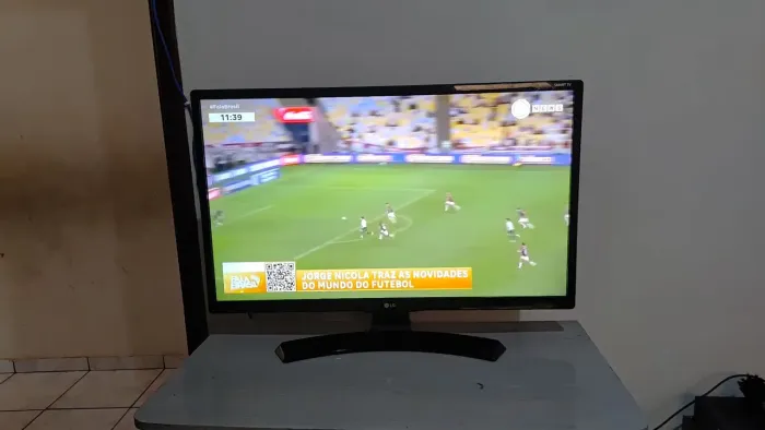 TV de 28 polegadas smart ( ler discrição)