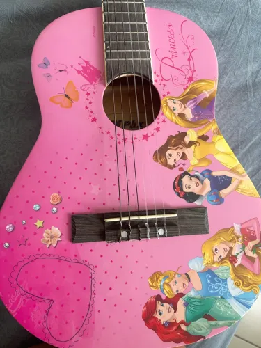 Violão infantil