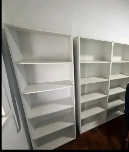 Estante Branca loja escritório