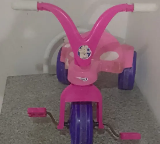 Triciclo infantil