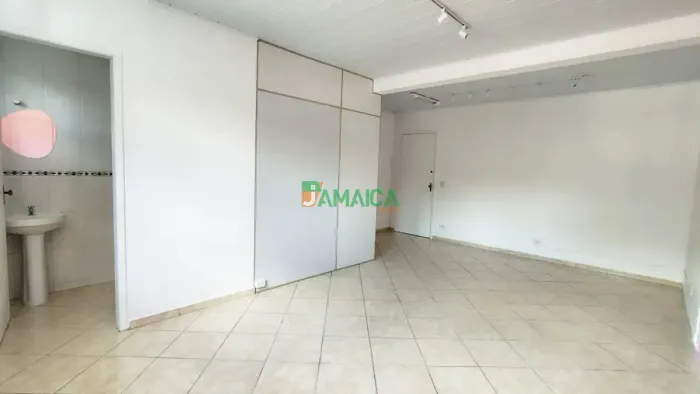 Loja para Locação -28m² 1 sala, 1 lavabo - Rua Henrique Mehl, Uberaba - 1962
