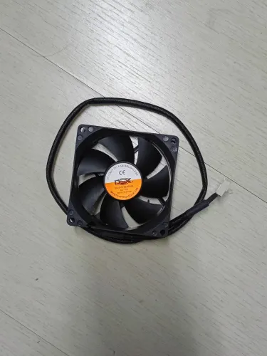 Ventoinha 8cm x 8cm da DEX para Gabinete Atx