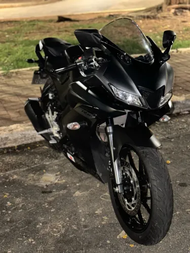 Yamaha YZF R-15 155 ABS 2026