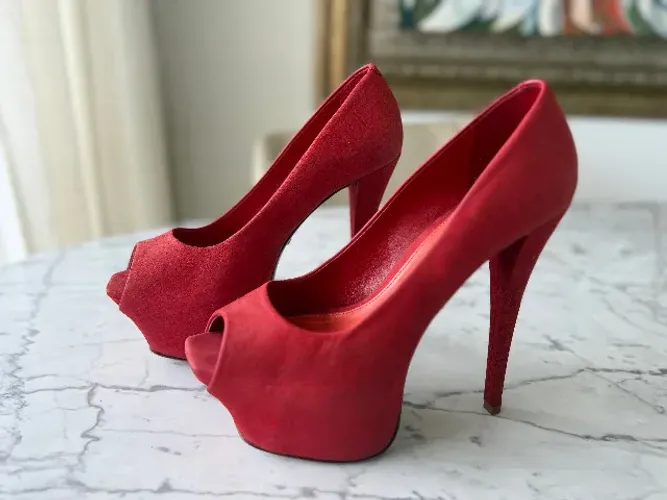 Sapato Schutz 36 Impecável