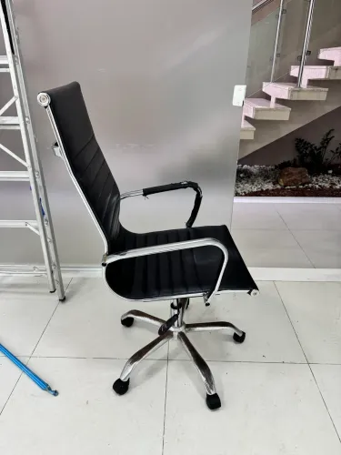 Cadeira giratória 