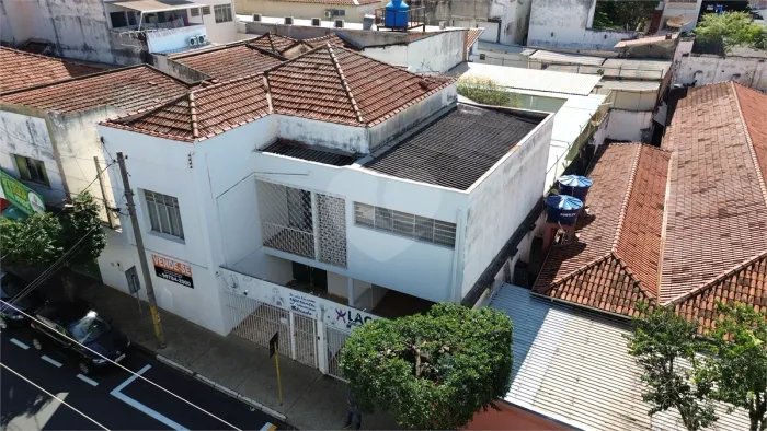 Prédio inteiro à venda em Centro - SP