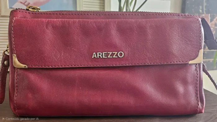 Bolsa transversal pequena Arezzo.