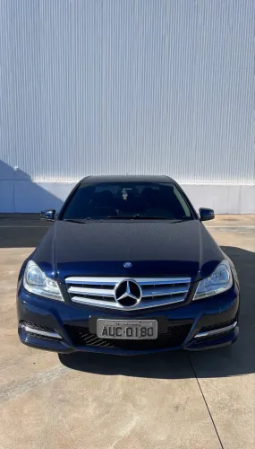 Mercedes-Benz C-180 CGI Classic 1.8 16V 156cv Aut. 2012