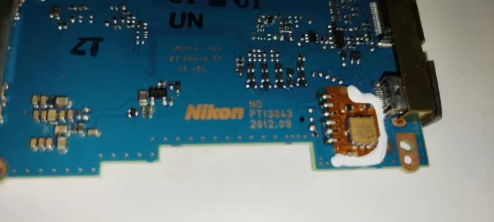 Placa Mãe / Central Para Câmera Nikon 7100 Sd Card Perfeitos 