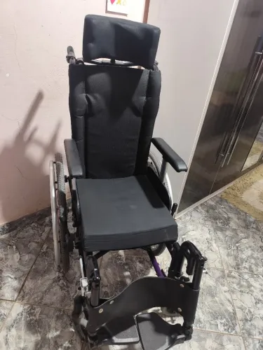CADEIRA DE RODAS ORTOBRAS VD RECLINÁVEL - SEM USO - ANO 2023