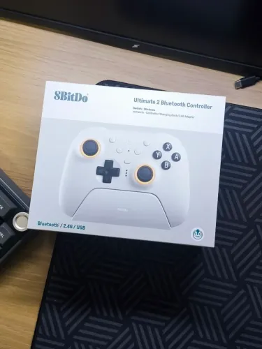 [ Lacrado ] Controle 8BitDo Ultimate 2 com base de carregamento 