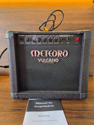 Amplificador Meteoro Nitrous Drive 15 - 15W para Guitarra