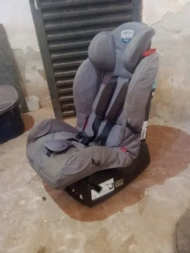 Estou vendendo cadeirinha de carro