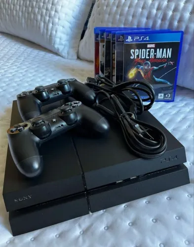 Playstation 4 Slim 1 TB