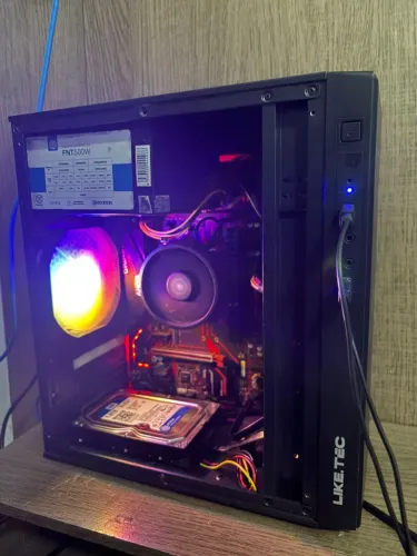 PC - R5 3400G / 16GB RAM / Placa B450M Gigabyte (Ótimo Estado)
