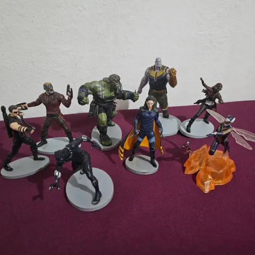 Miniaturas Disney Marvel Vingadores 