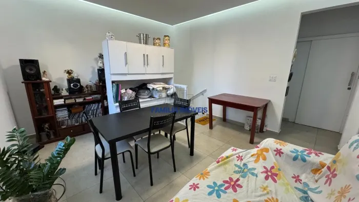 Casa à venda villagio 2 quartos suíte reformado Embaré Santos