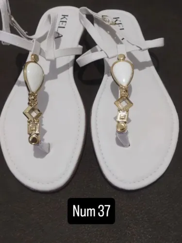 Sandalias novas a pronta entrega