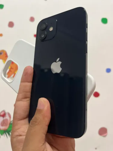 iPhone 12