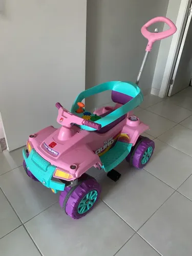 Carrinho de passeio quadriciclo infantil