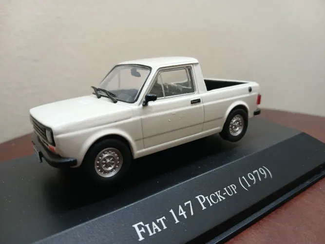MINIATURA FIAT 147 PICK UP - INESQUECÍVEIS DO BRASIL