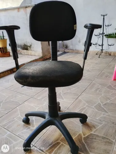 CADEIRA GIRATÓRIA 