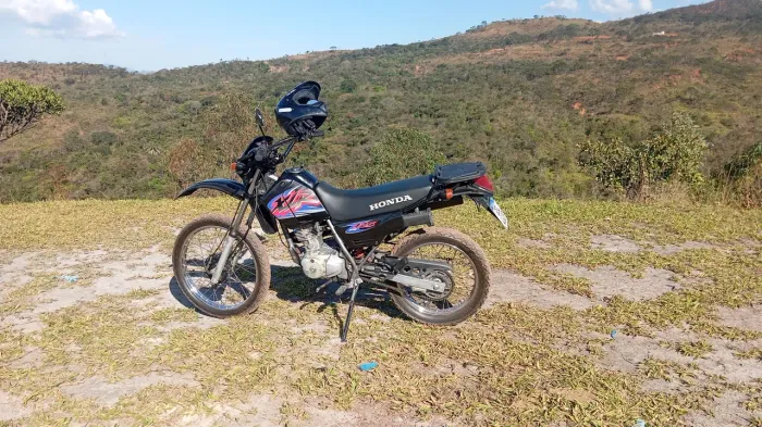 XLR125