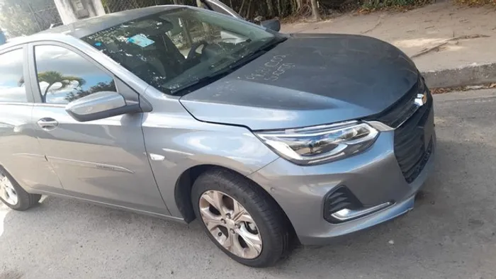Gm ônix turbo 1.0 2021 vendido em peças
