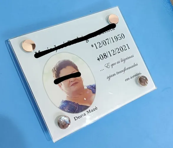 Placa de vidro para jazigo