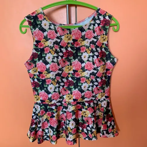 Blusa Lycra Babado Bojo Veste M/G