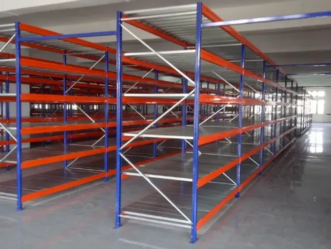 Módulos de Mini Porta Pallets Esmena Com Planos Metálicos