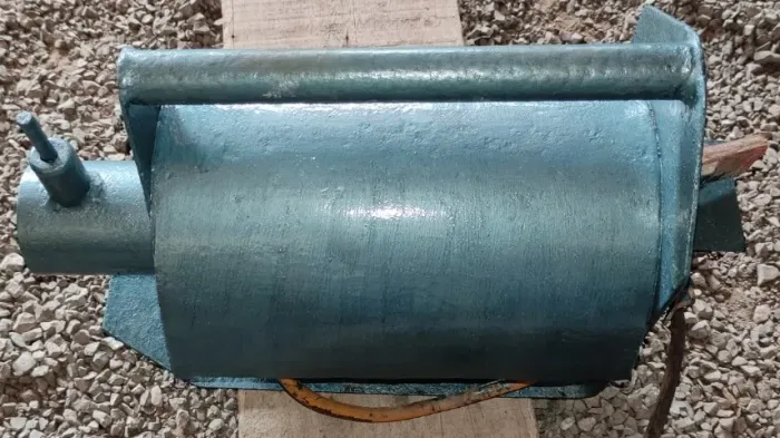 Motor Vibrador de Concreto + Chicote (precisa manutenção ) - Antigo - Funciona.