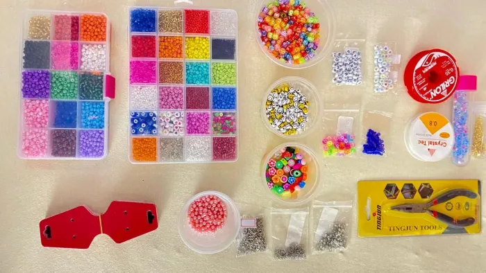 Vendo esse kit de miçangas e embalagem